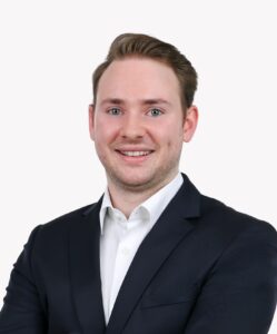 portrait-of-a-young-business-man